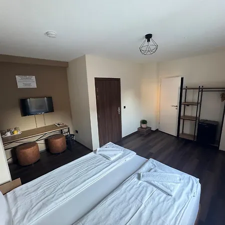 Hotel Capitol Zentrum - 24h - Friedrichshafen