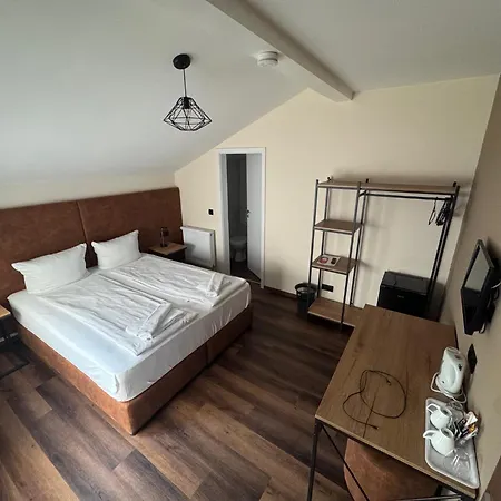 Capitol Zentrum - 24h - 3*