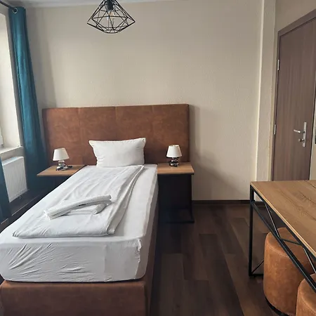 Capitol Zentrum - 24h - 3* فريدريشسهافن