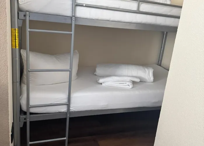 Capitol Zentrum - 24h - 3* Friedrichshafen